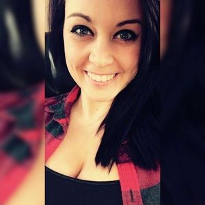 Meet your Posher, Alison